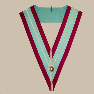 Mark Past masters collar